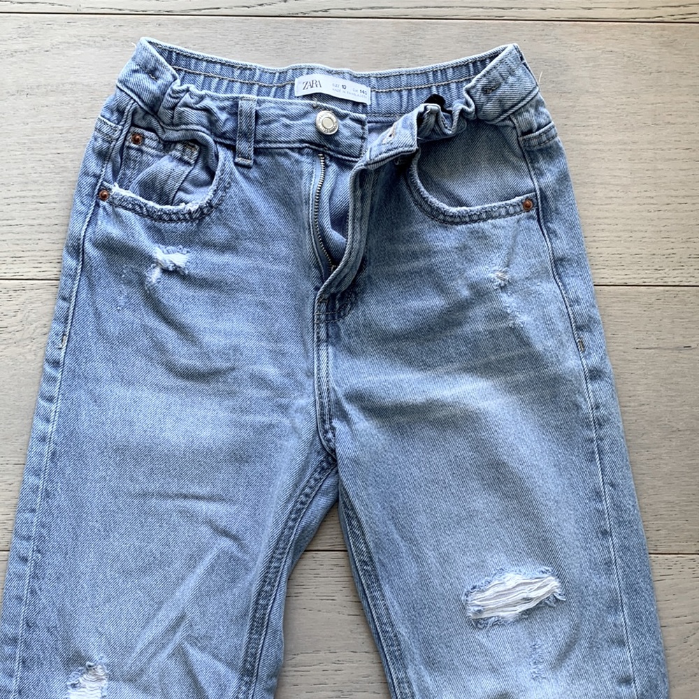 🦋 Zara girls jeans 💙 size 10 “the mom fit” 🦋